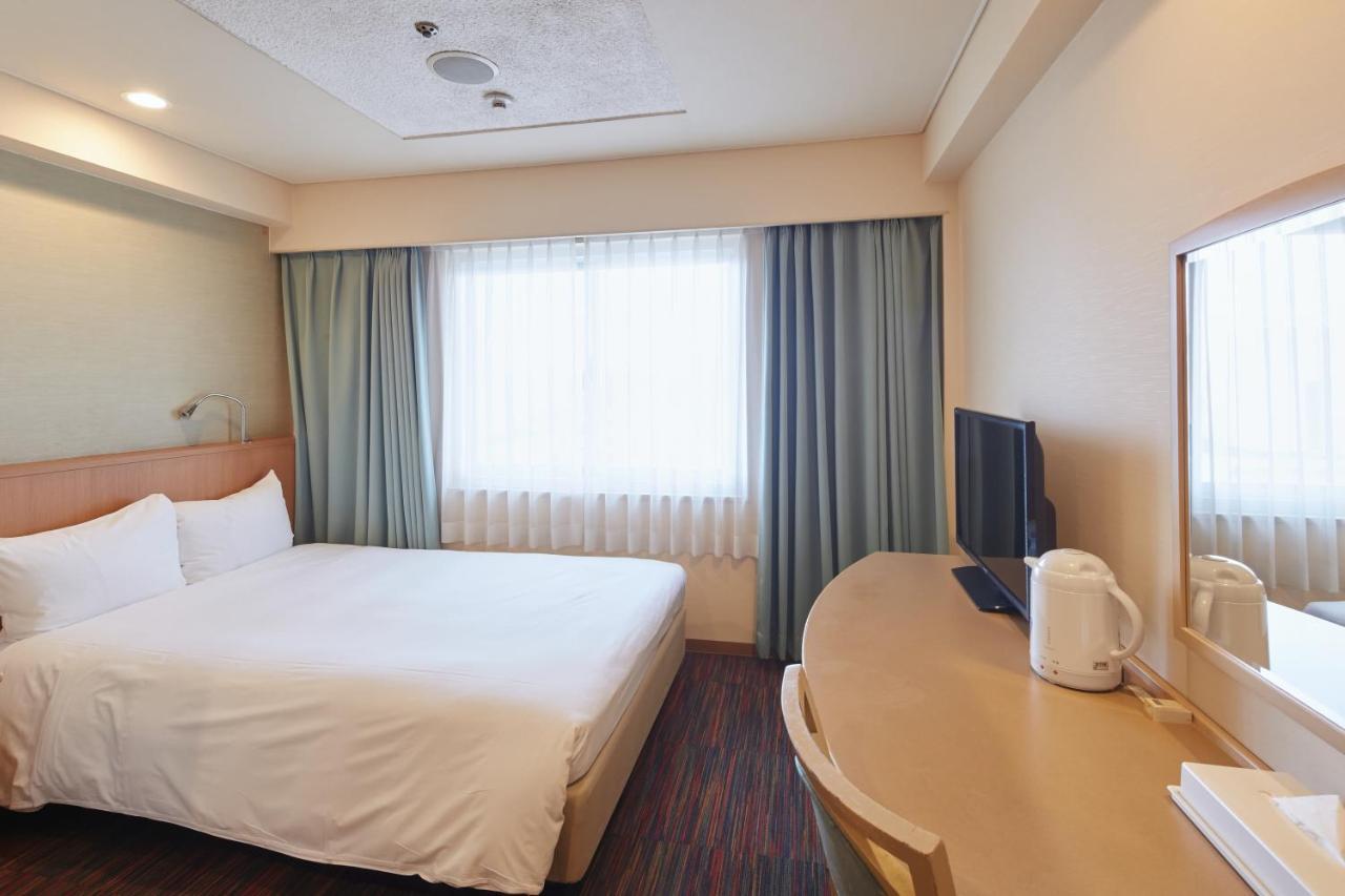 Hotel The Nest Naha Esterno foto